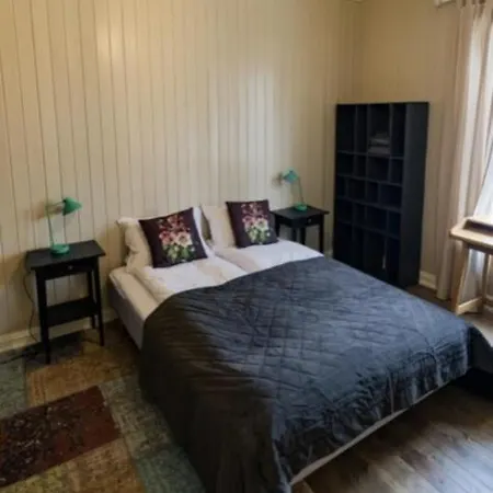 Kollen Slottet Guest house *