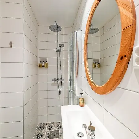 Kollen Slottet Guest house