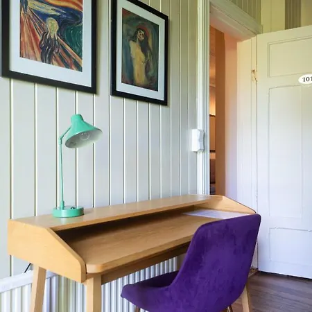 בית הארחה Kollen Slottet *